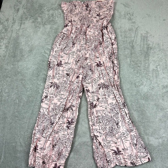 ASTR THE LABEL Pink Tropical Print Strapless Wide Leg Jumpsuit Size L - Picture 4 of 9